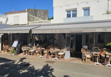 1000076742 - terrasse extérieure (1) flou