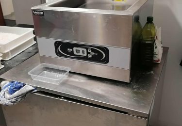 MACHINE SOUS VIDE ET SURGELATEUR